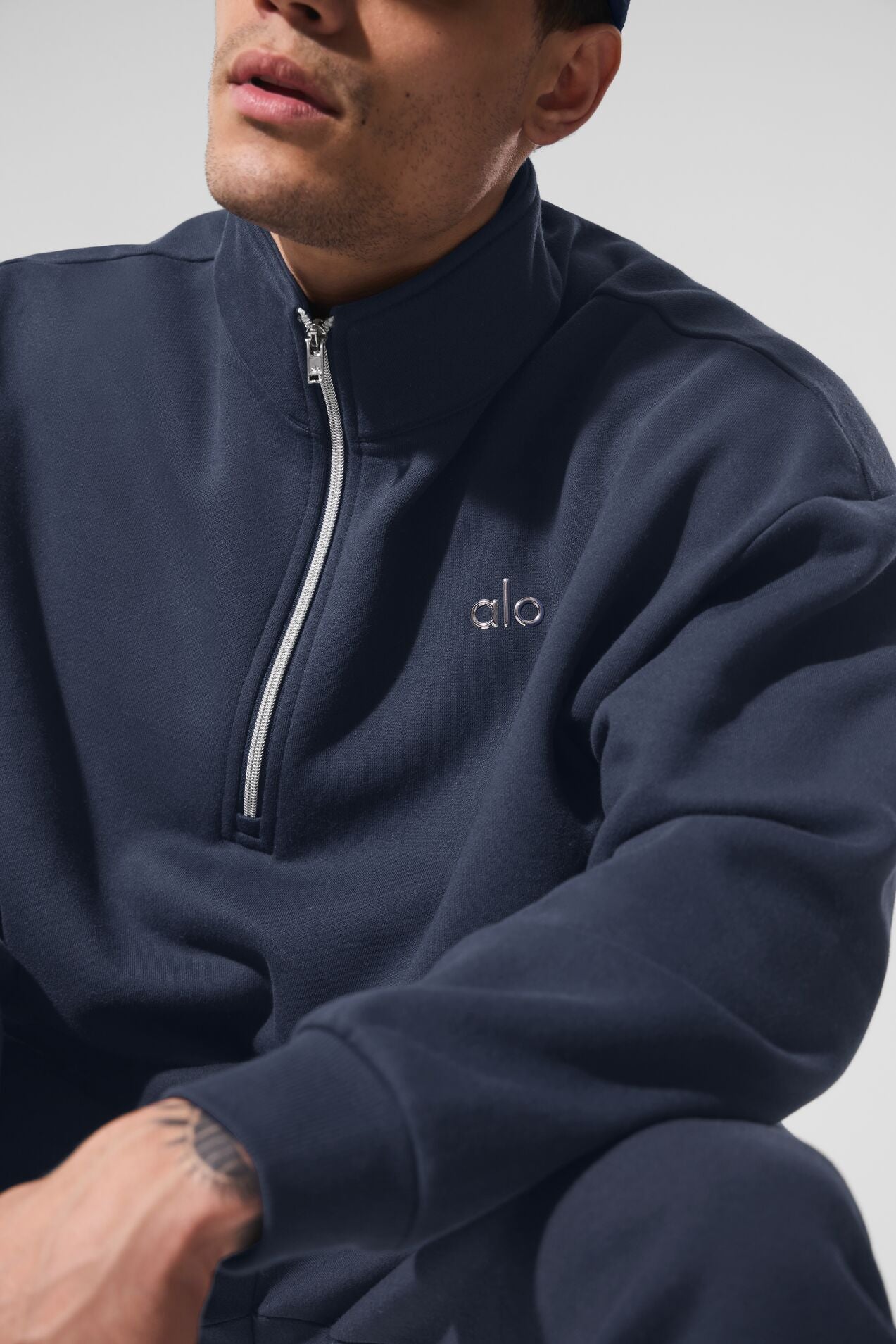 Accolade 1/4 Zip Pullover - Navy – Alo Yoga Mexico