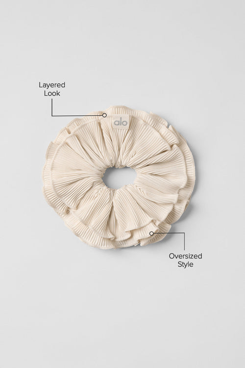 Micro Plisse Oversize Scrunchie - Oat Milk