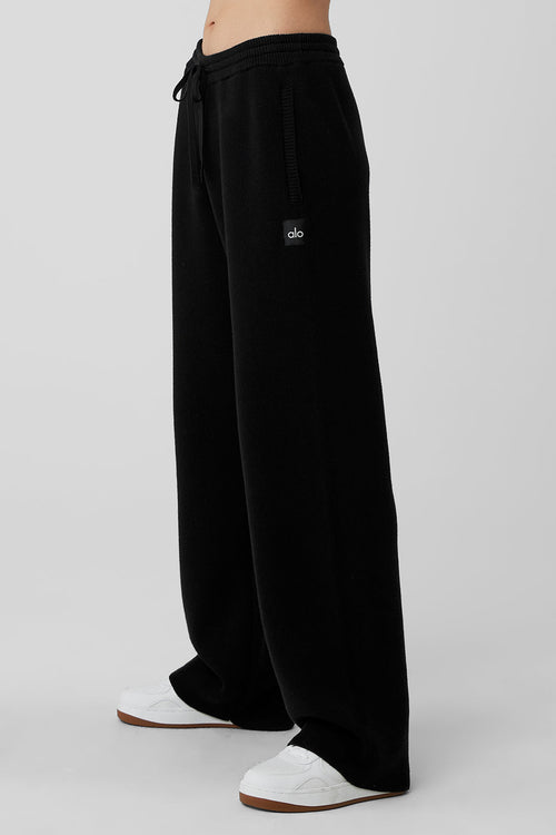 Scholar Straight Leg Sweatpant - Black