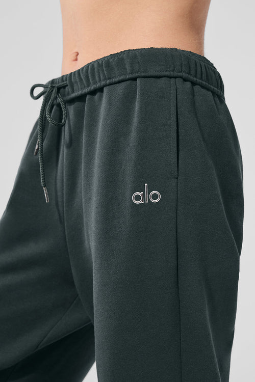 Accolade Sweatpant - Charcoal Green