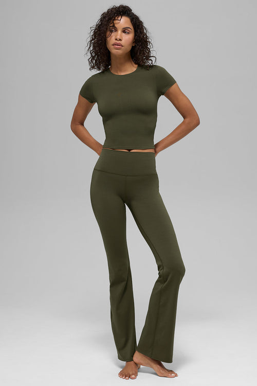 ALO Softsculpt Precision Short Sleeve Top - Green Olive