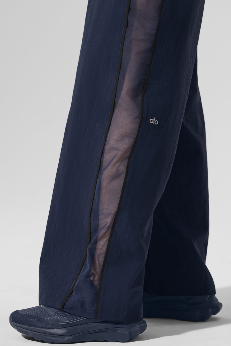 High-Waist Origin Wide Leg Track Pant - Navy/Black – Alo