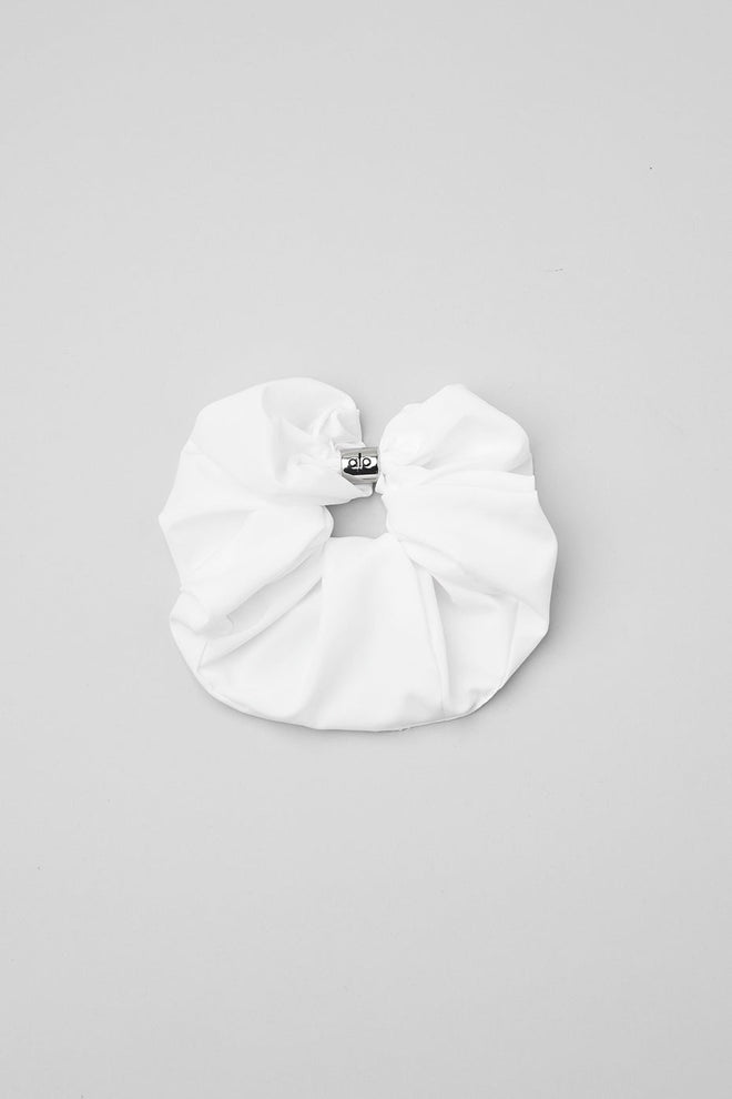 Bead It Oversized Scrunchie - White