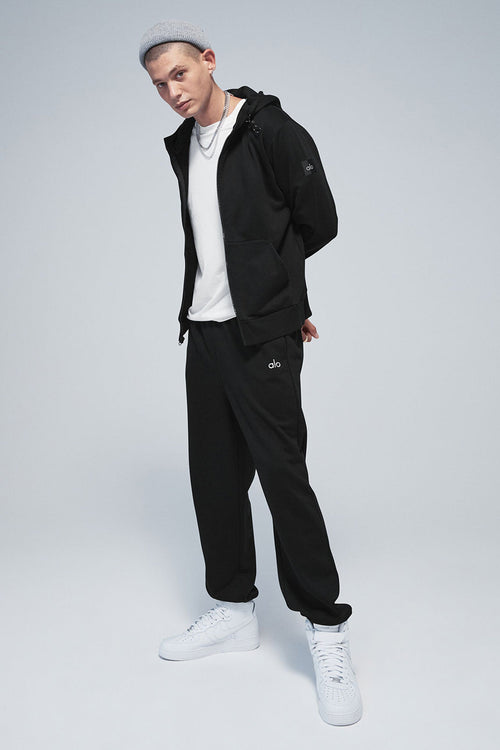Accolade Sweatpant - Black