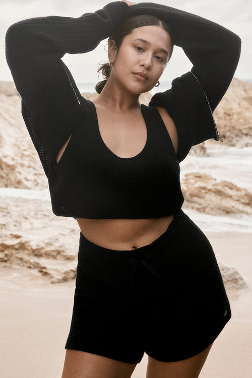Cashmere High-Waist Plush Waffle Short - Black