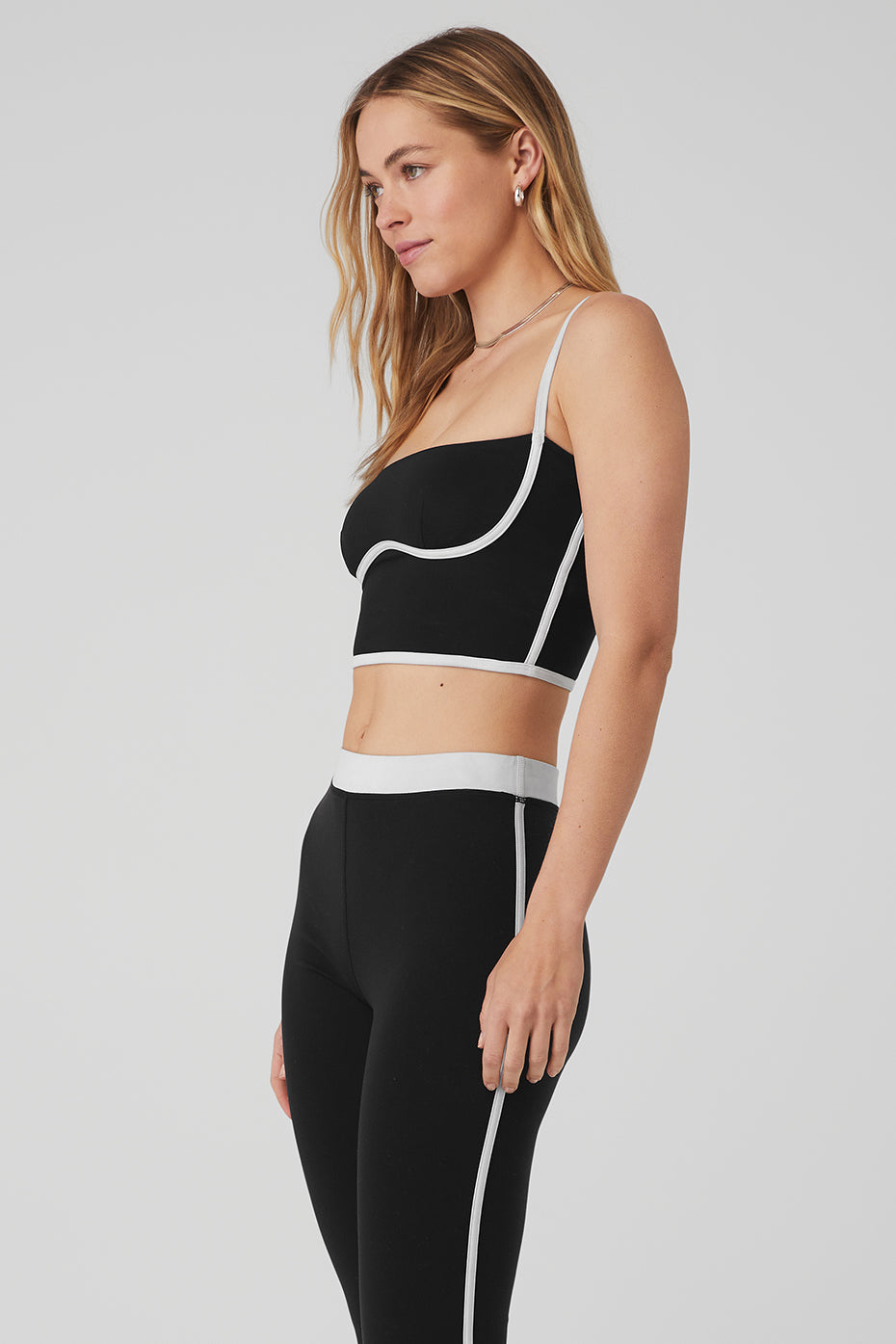 Airbrush Streamlined Bra Tank - Black/White – Alo Yoga Mexico